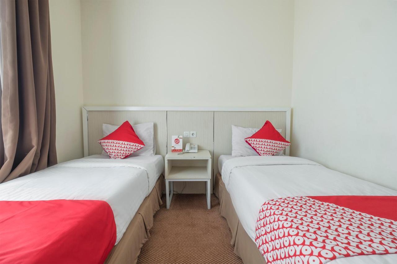 Oyo 1114 Hotel Denpasar Makassar Luaran gambar